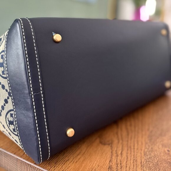 NEW! Tory Burch Jacquard Drawstring Tote -Large Navy NWT & dustbag - Picture 12 of 14